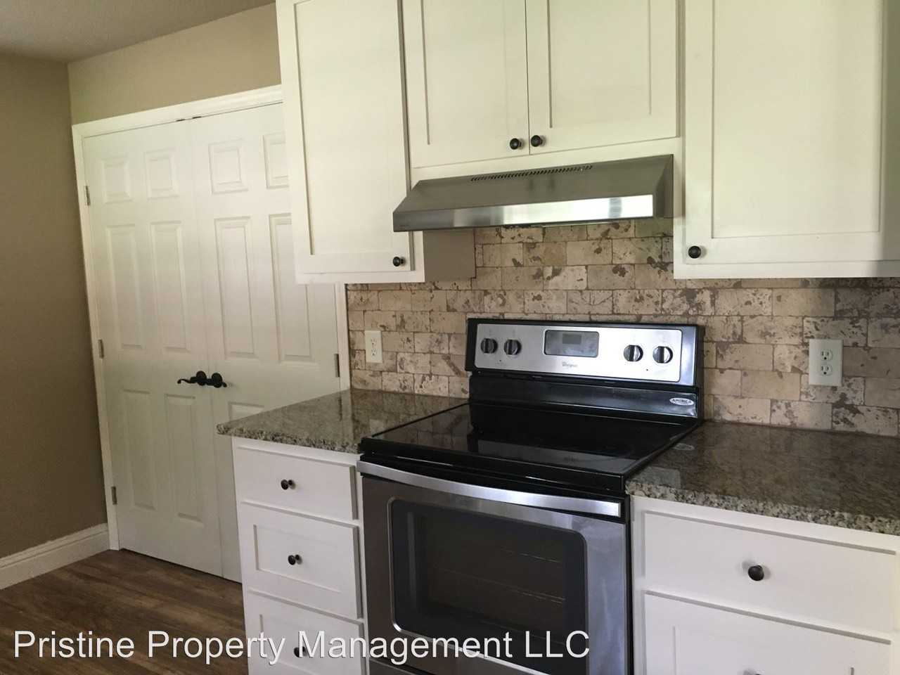 548 Amber St - Photo 2 of 14