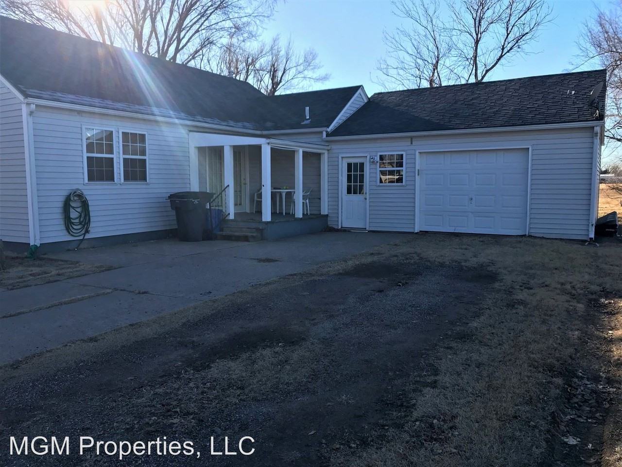 2207 Heizer Street - Photo 2 of 12