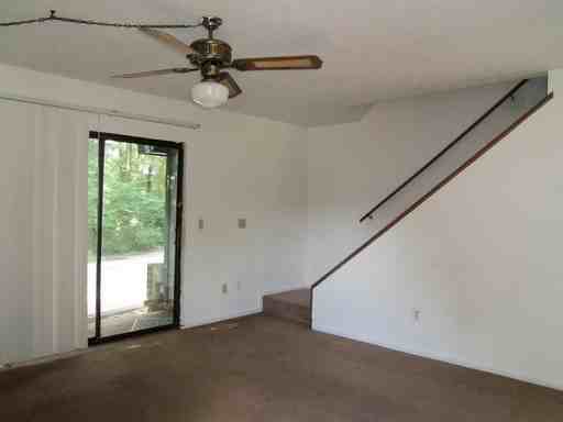 1487 Columbus Ln #A - Photo 2 of 9