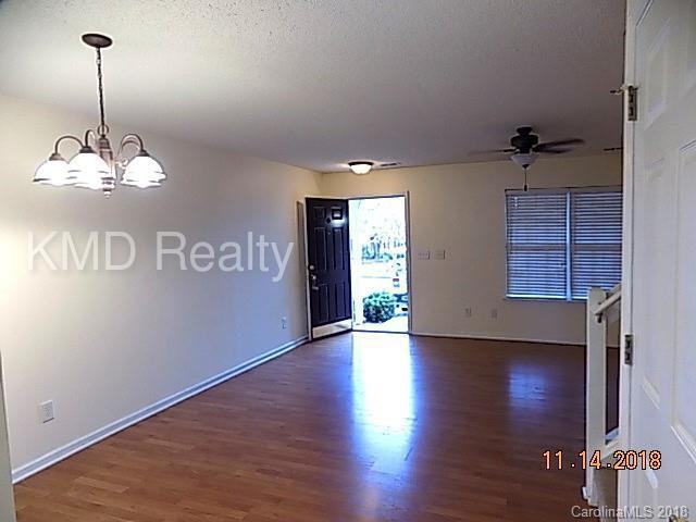 11519 Retriever Way - Photo 3 of 13