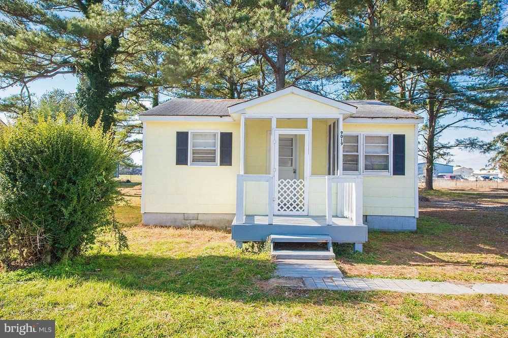 9019 Poplar Rd - Photo 3 of 21