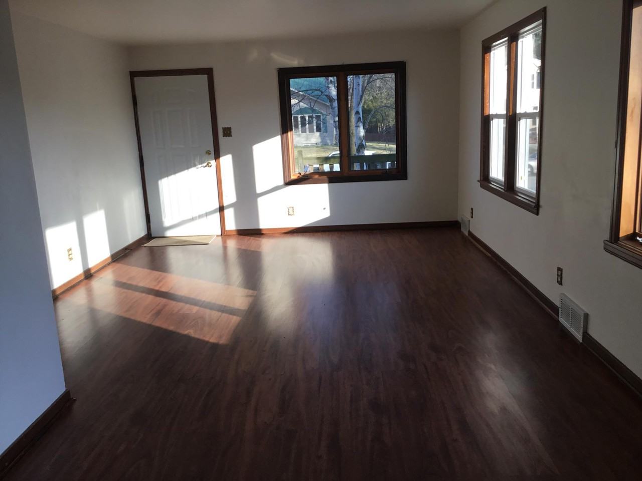 3130 N 11th St - Photo 3 of 26