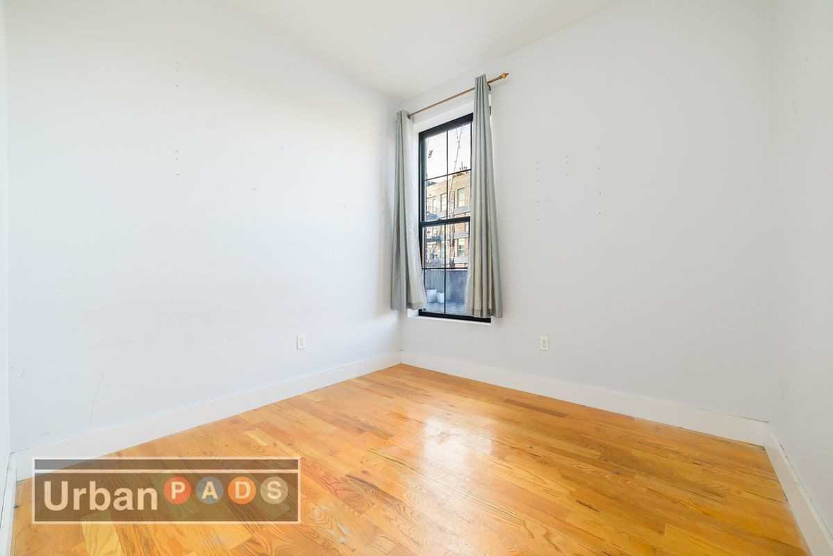 1375 Bedford Avenue ##6H - Photo 4 of 8