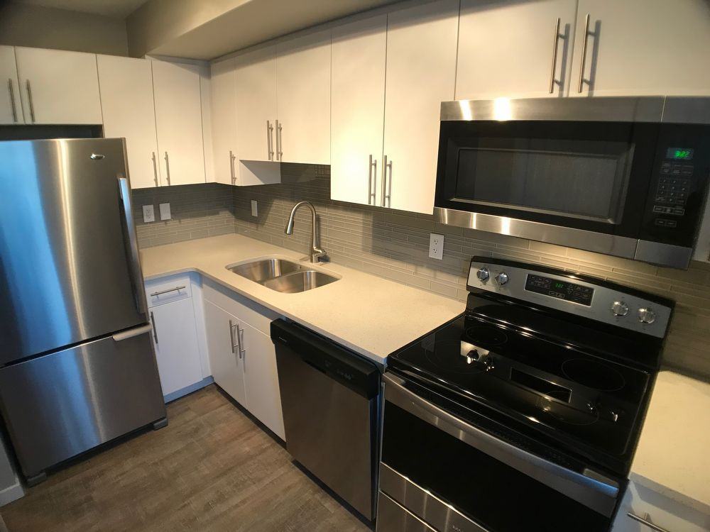 201 915-201 Abasand Dr - Photo 2 of 3