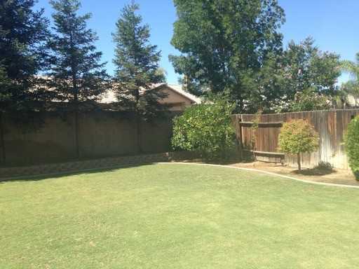 12520 Woodson Bridge Dr - Photo 2 of 11