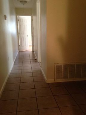 6558 Bellaire Dr - Photo 2 of 13