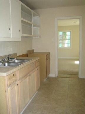 29 Taylor St - Photo 3 of 14