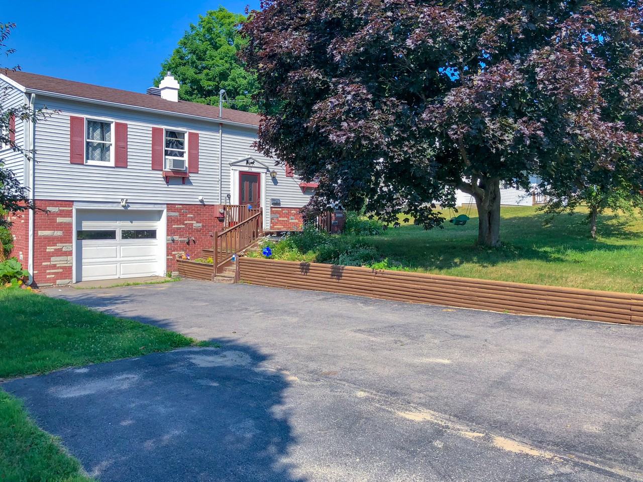 50 Dover St - Photo 2 of 12