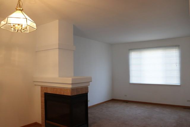 419 Cary Woods Cir #419 - Photo 2 of 18