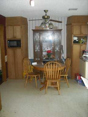 18312 S Fern Ct - Photo 3 of 12