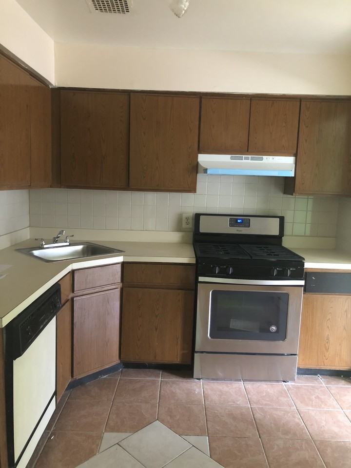 3606 Boller Ave - Photo 3 of 16