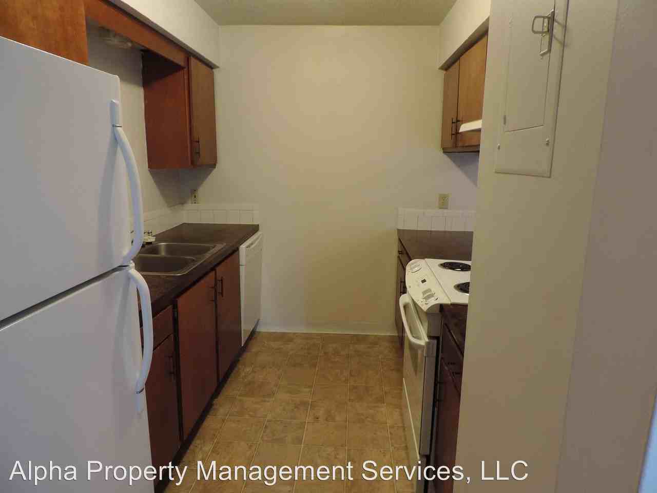 601 Meadowbrook Dr - Photo 3 of 5