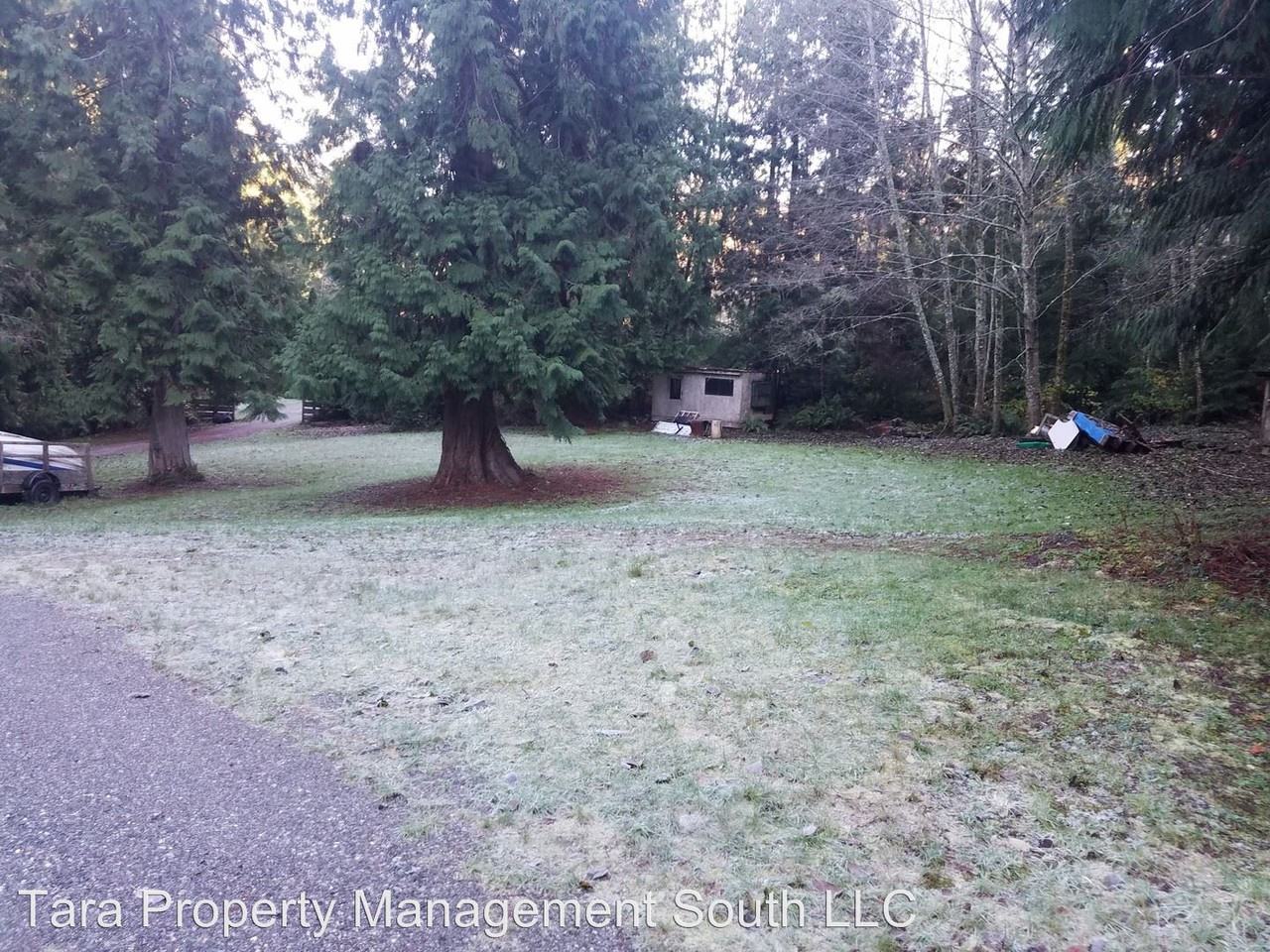 2395 E Sanctuary Ln - Photo 3 of 18