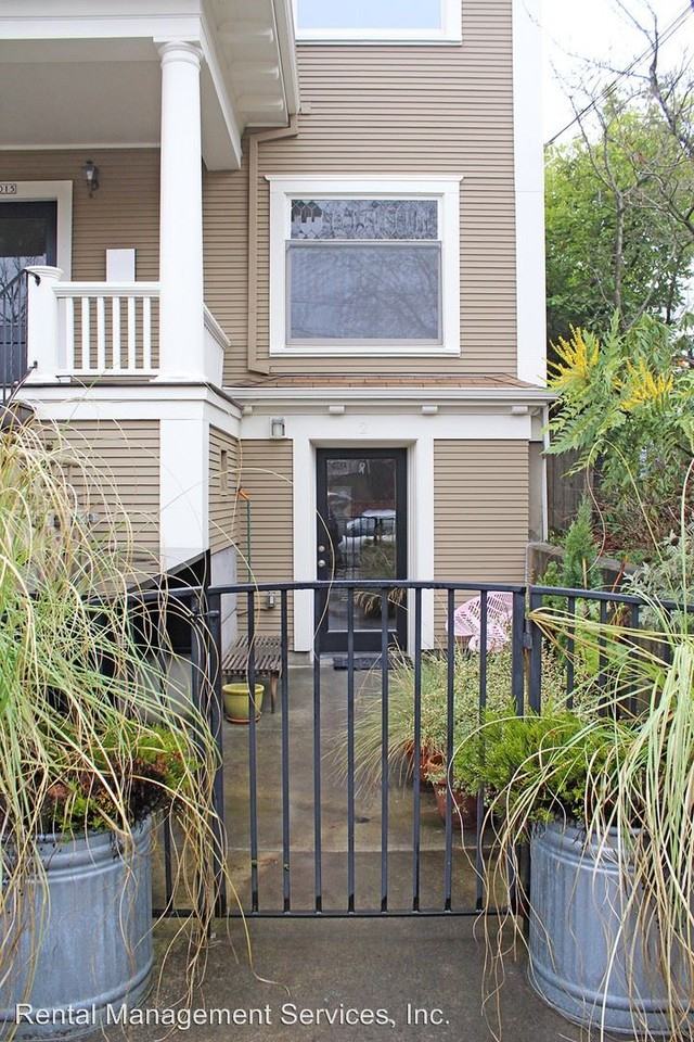 5015 NE 15th Ave #2 - Photo 2 of 19