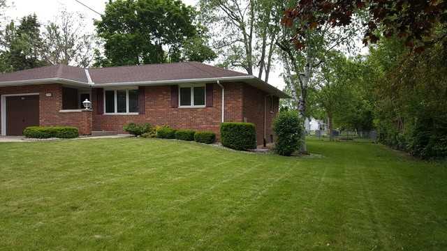 10160 W Ames Ave - Photo 3 of 21