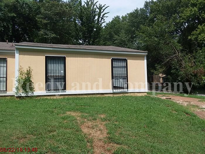2076 Jan Drive - Photo 3 of 28
