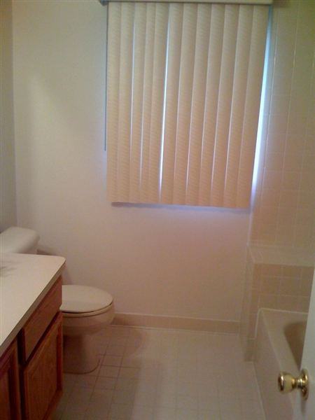 48690 Southway Dr - Photo 2 of 8