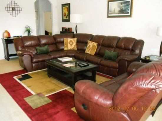 949 Orista Dr - Photo 3 of 7