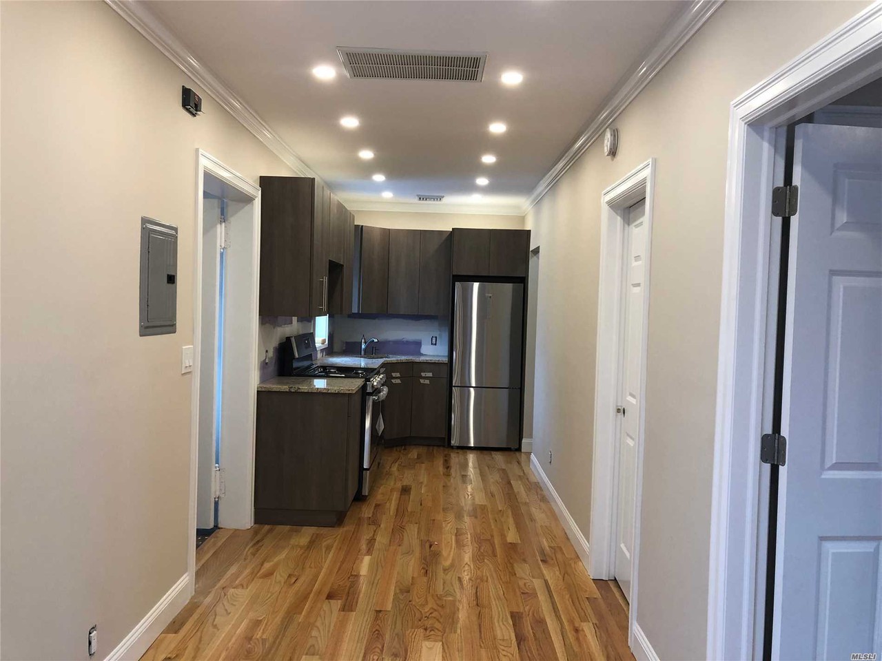 350 Hempstead Ave - Photo 2 of 7