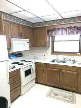 12101 120th Avenue 1 - Photo 3 of 10