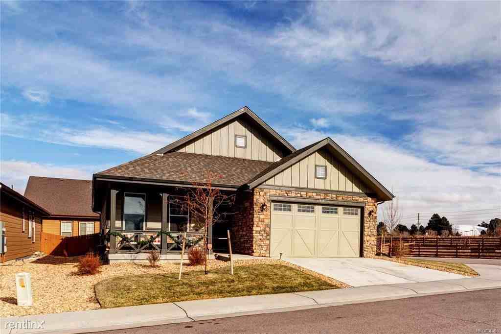 6749 Club Villa Road - Photo 2 of 35