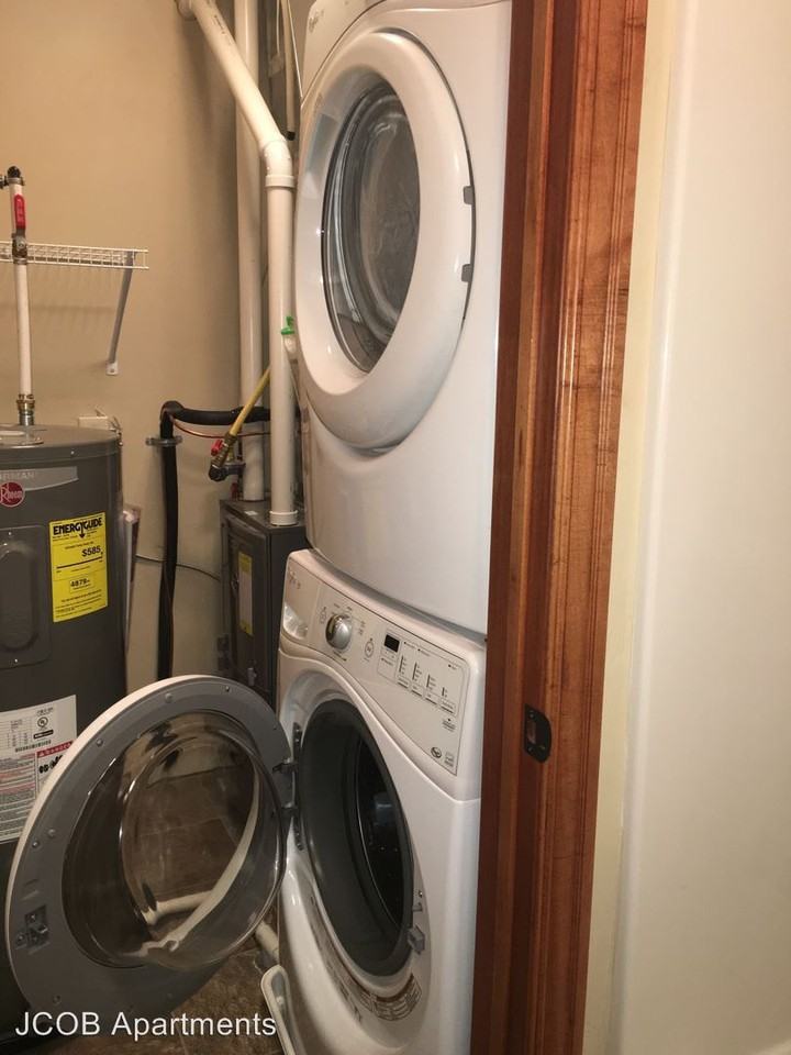 2160 S Broadway - Photo 3 of 9