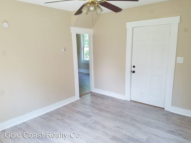 5521 E Westbrook Rd - Photo 3 of 15