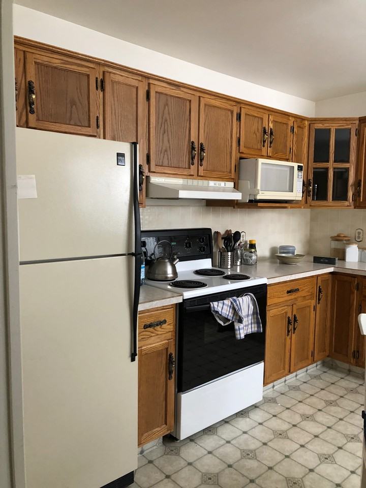 891 9 Ave - Photo 3 of 9