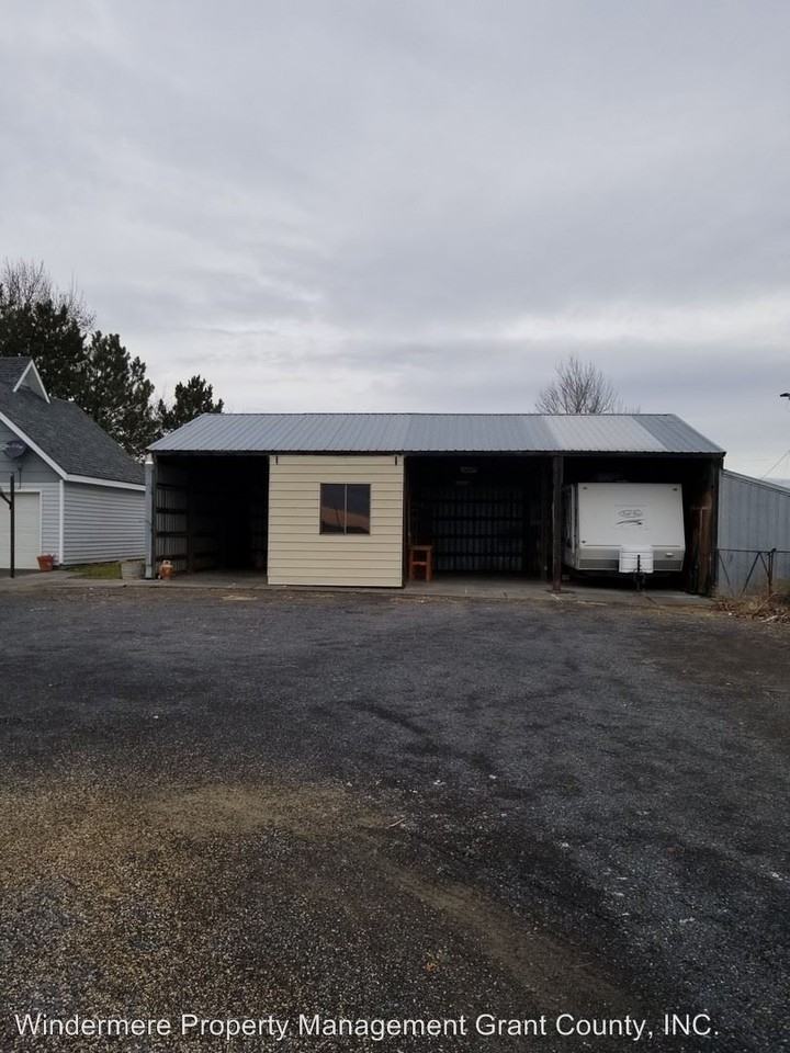 13372 N Frontage Rd - Photo 2 of 2