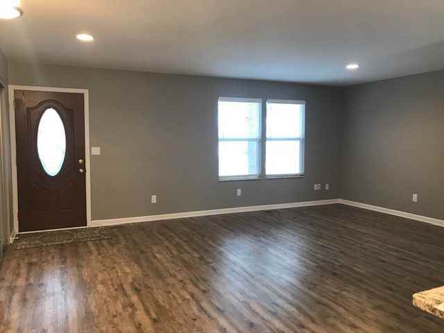 1159 Clearwater Boulevard - Photo 2 of 10