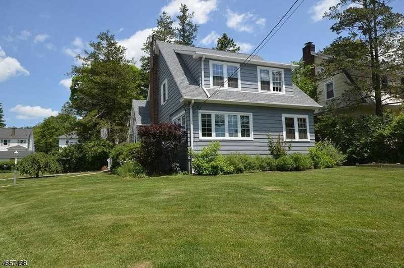 44 Whittingham Terrace - Photo 2 of 19