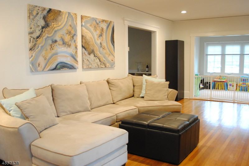 44 Whittingham Terrace - Photo 3 of 19