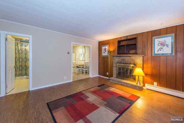 2 Mt Washington Dr - Photo 3 of 13