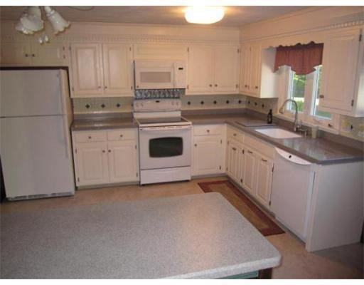 162 Stonecleave Rd - Photo 2 of 15