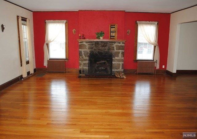 93 W Main St - Photo 3 of 11