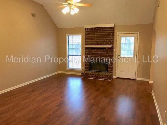 7932 Hyman Dr - Photo 3 of 12