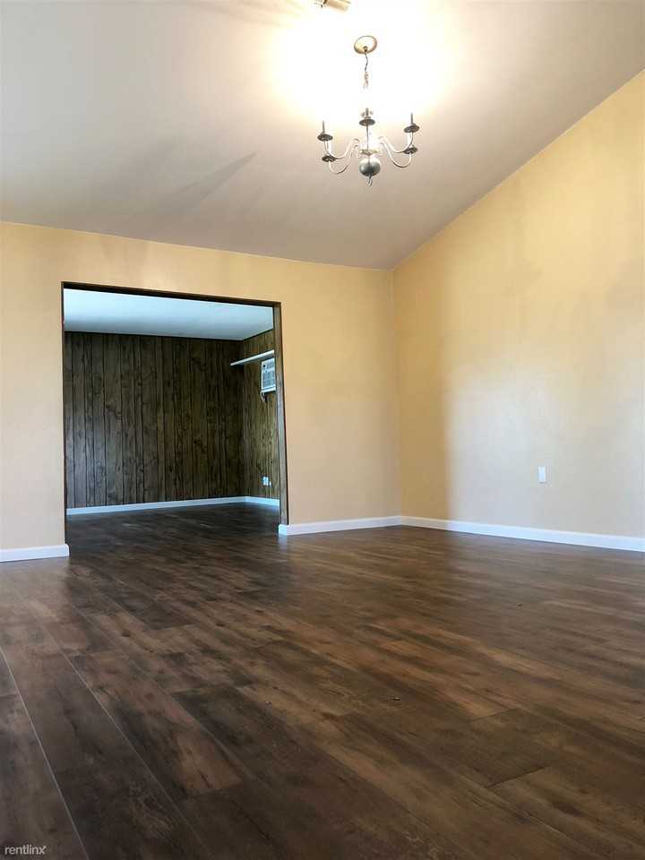 12619 El Sendero St - Photo 2 of 17