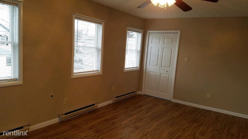 2 James St - Photo 3 of 8