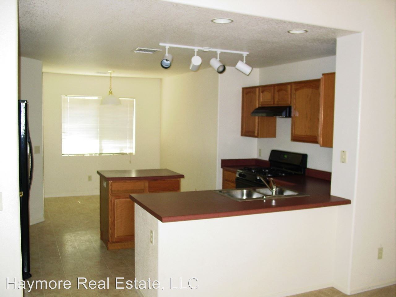 1183-1190 San Jacinto - Photo 2 of 10