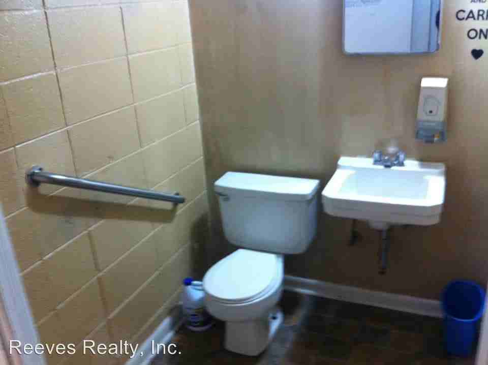 4420 Government Blvd - Photo 3 of 11