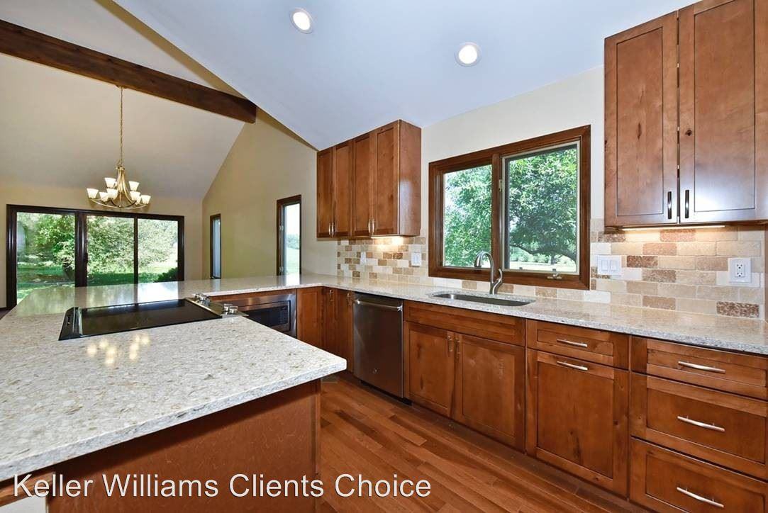 1530 Camel Drivers Ln - Photo 2 of 25