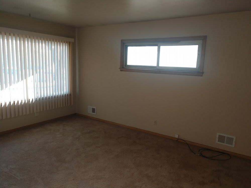 6539 N 42nd St - Photo 2 of 7