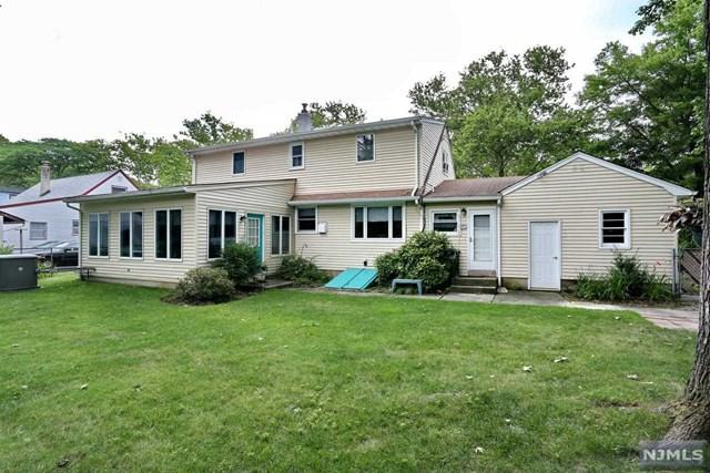 156 Spring Ln - Photo 3 of 15