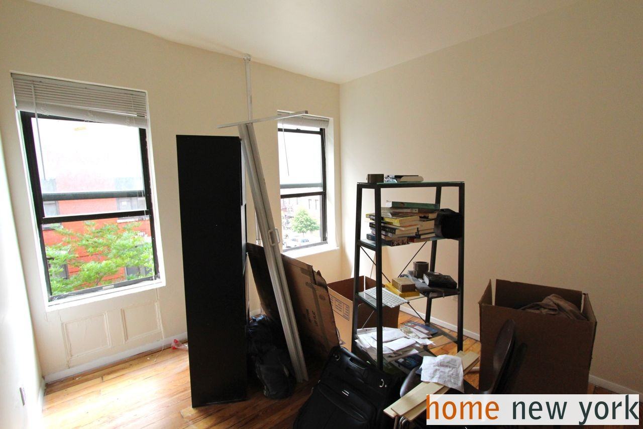 Bedford St & Downing St #10aa