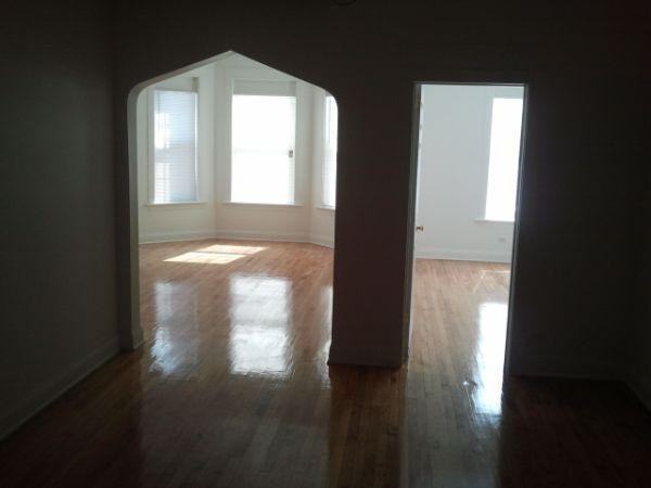 8257 S Coles Ave - Photo 2 of 7
