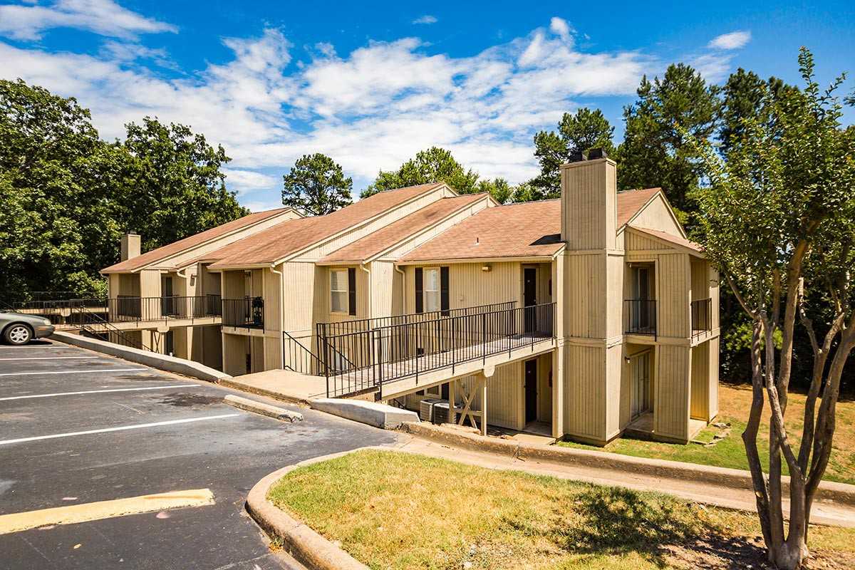 Northwest Hills Apartments for Rent 11701 Mara Lynn Road, Little Rock