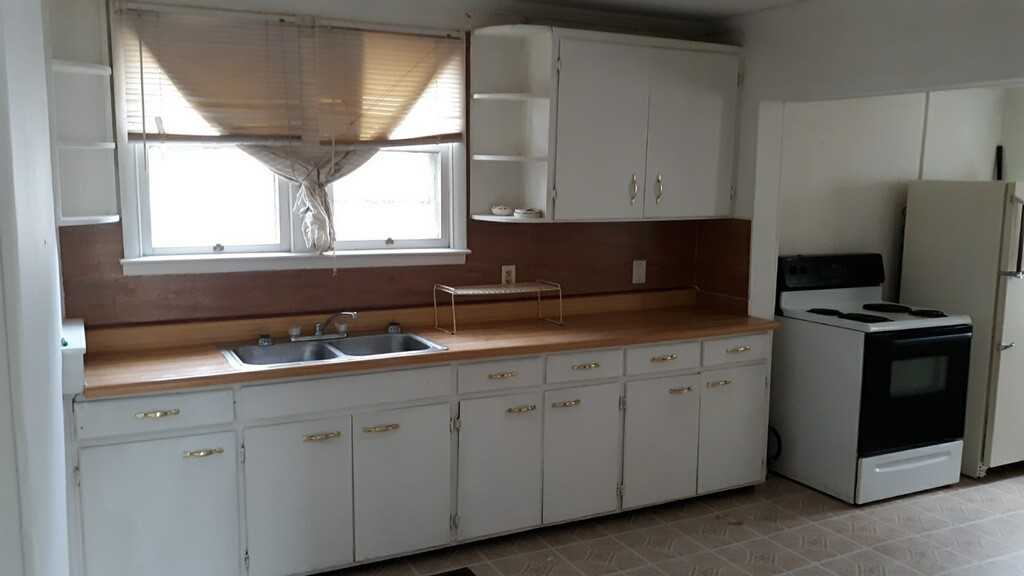 323 52nd Street #A - Photo 3 of 3