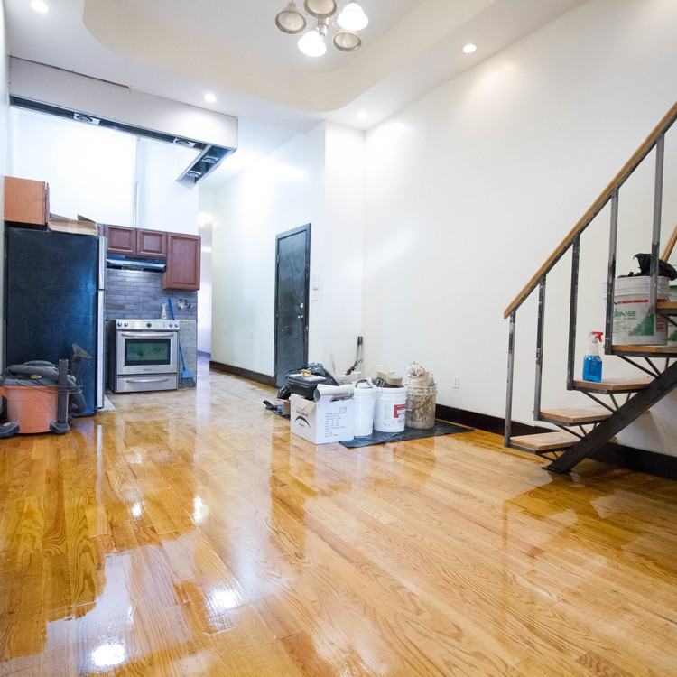 161 Stockholm Street #3L