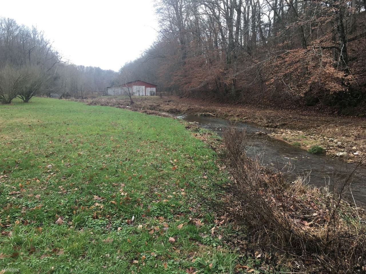 12491 Fountain Run Rd - Photo 3 of 3