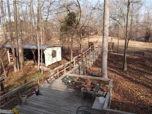 8607 Anjou Ct - Photo 3 of 11